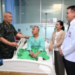 มทภ. 2 เยี่ยมให้กำลังใจทหาร รับบาดเจ็บ เปรียบ พลังอำนาจกองทัพ-กำลังพลทุกนาย