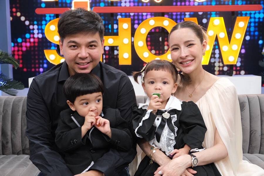 “โมเน่-โซล” ต้าวแฝด “เม พรีมายา” ยอดวิวทะลุ 10 ล้าน เคลียร์ใจดราม่ารักลูกไม่เท่ากัน