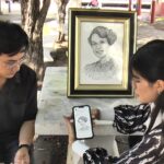 ครูสอนศิลปะ จรดปากกาเขียน 'แม่ของแผ่นดิน' ปรากฏภาพ 'สมเด็จพระพันปีหลวง' ทรงแย้มพระสรวล ชื่นชม-งดงาม