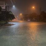 ฝนถล่มหนัก พัทยาอ่วม น้ำท่วมหลายจุดทั่วเมือง จมถนนสุขุมวิทสูง1เมตร รถเล็กสัญจรไม่ได้
