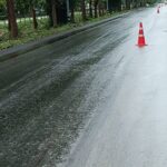 ฝนตกถนนลื่น เก๋งขับเสียหลัก ไถลแฉลบ]'ข้างทาง9คันรวด โชคดีไม่มีตาย 4 รายบาดเจ็บ