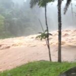 ฝนตกหนัก เตือนชาวตรัง 3 อำเภอ ระวังน้ำป่าเขาบรรทัด ระลอกใหม่ไหลหลากท่วมบ้าน