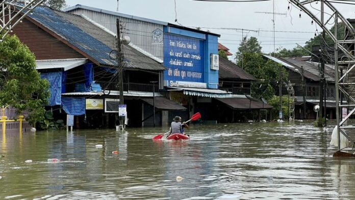ภาพสถานการณ์น้ำท่วม ย่านตาขาว จ.ตรัง
