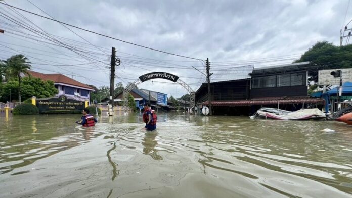 ภาพสถานการณ์น้ำท่วม ย่านตาขาว จ.ตรัง