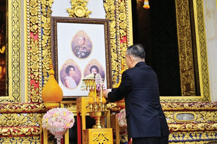 รายงานพิเศษ - น.ร.วชิราวุธฯบวชถวายราชกุศล รัชกาลที่6-เจ้าฟ้าเพชรรัตนราชสุดา