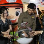 งานกาชาด ปี68 สมาคมแม่บ้านตำรวจ ร่วมออกร้าน คึกคัก ลุ้นโชคสลาก ครึกครื้น