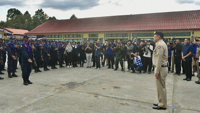 ส่องเลขรถ นายกฯ ลงพื้นที่บุรีรัมย์ กำชับ 7 ผวจ.วางแผนดูแลปชช. ถ้ามีรบขอมาด้วย