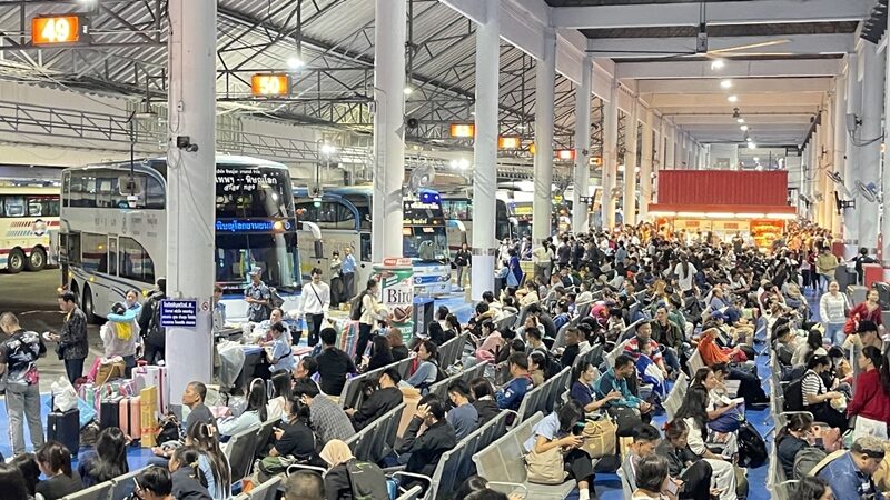 บขส. เดินทางกลับบ้านปีใหม่