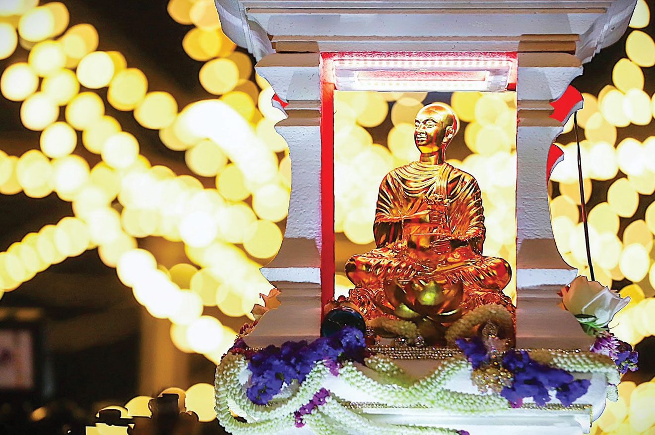 ข่าวสดพระเครื่อง-ผ้าไตรพระราชทาน‘กรมสมเด็จฯ’ สานประเพณีตักบาตรพระอุปคุต
