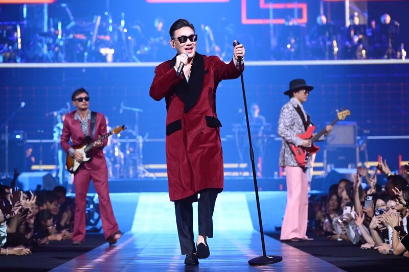 ชาวเบเกอเรี่ยน อิ่มบุญอิ่มใจ ส่งท้ายปี 68 ในงาน “B.DAY Forever Concert” รอบการกุศล เพื่อห้องผ่าตัด รพ.ศิริราช