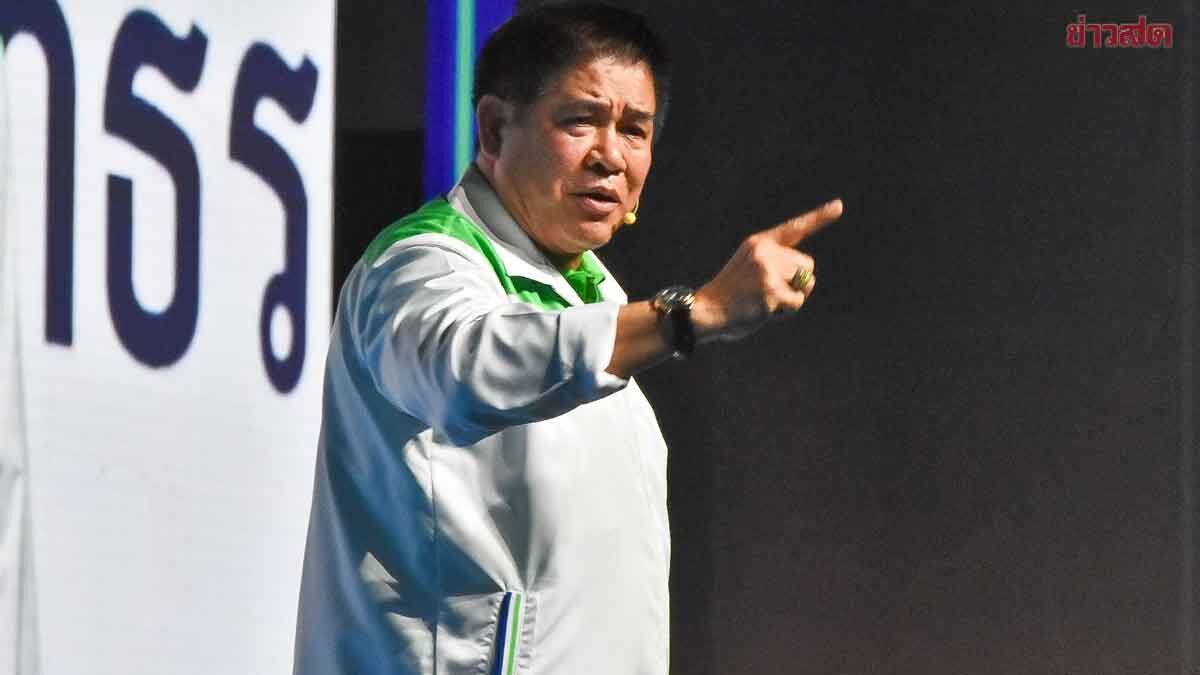 ภาพประกอบข่าว: ธรรมนัส ลั่นผมเป็นคนบ้า บ้าทำงานให้ปชช. นโยบายไม่ขายฝัน กล้าพูด-กล้าทำ  