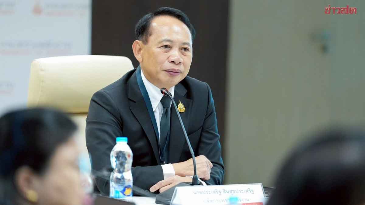 ภาพประกอบข่าว: รมต.ลาว ยันน้ำมันนำเข้าจากไทยใช้ในประเทศ ไม่ได้ส่งออกเขมร เพราะผิด กม.