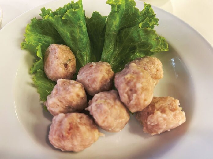 หลากหลาย