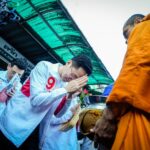 'ยศชนัน' ลุยหาเสียง แฟนคลับสวมกอด-หอมแก้ม เจ้าตัวยิ้มเขิน เปรย มีนโยบายเด็ด ต้นปีพร้อมเปิด 