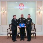 มทภ.2 รับ ยุทธภัณฑ์ทางทหาร จากสมาคมกีฬายิงปืน เสริมศักยภาพป้องกันชายแดนไทย