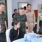เสธทบ. รับศพทหารกล้า พลทหารทิวตะวัน พลเยี่ยม วีรชนสมรภูมิบ้านหนองจาน