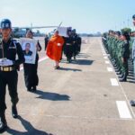 เสธทบ. รับศพทหารกล้า พลทหารทิวตะวัน พลเยี่ยม วีรชนสมรภูมิบ้านหนองจาน