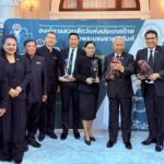 สวนสัตว์เปิดเขาเขียว คว้าโล่ศูนย์ข้อมูลข่าวสารโดดเด่น ย้ำความโปร่งใส