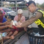 ผบช.ก ส่งมอบสิ่งของบำรุงขวัญตำรวจทางหลวง พื้นที่ปะทะชายแดน ย้ำเร่งช่วยปชช.
