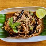 ต้อนรับปีใหม่! ลาบเป็ดคนลือ พระราม 5 แบรนด์อาหารอีสาน สูตรเด็ดเลื่องชื่อ จ.อุบลฯ