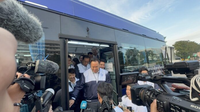 อนุทิน สมัครสส.บัญชีรายชื่อ ภูมิใจไทย