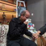ศาลาเฉลิมกรุง-ศิลปินนักแสดงและนักร้องจิตอาสา ร่วมบรรจุถุงยังชีพพระราชทาน