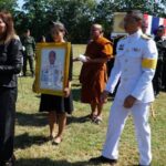 สมเกียรติสูงสุด! รับร่างวีรบุรุษ ส.อ.กัมปนาท ชาวชัยภูมินับพันโบกธงชาติไทย สดุดีดวงวิญญาณทหารกล้า 