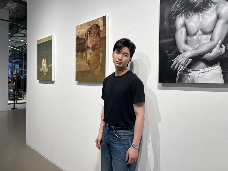 ปอนด์ พลวิชญ์ ถ่ายทอด 5 ตัวละคร ผ่านนิทรรศการ “SHADES OF DRM”