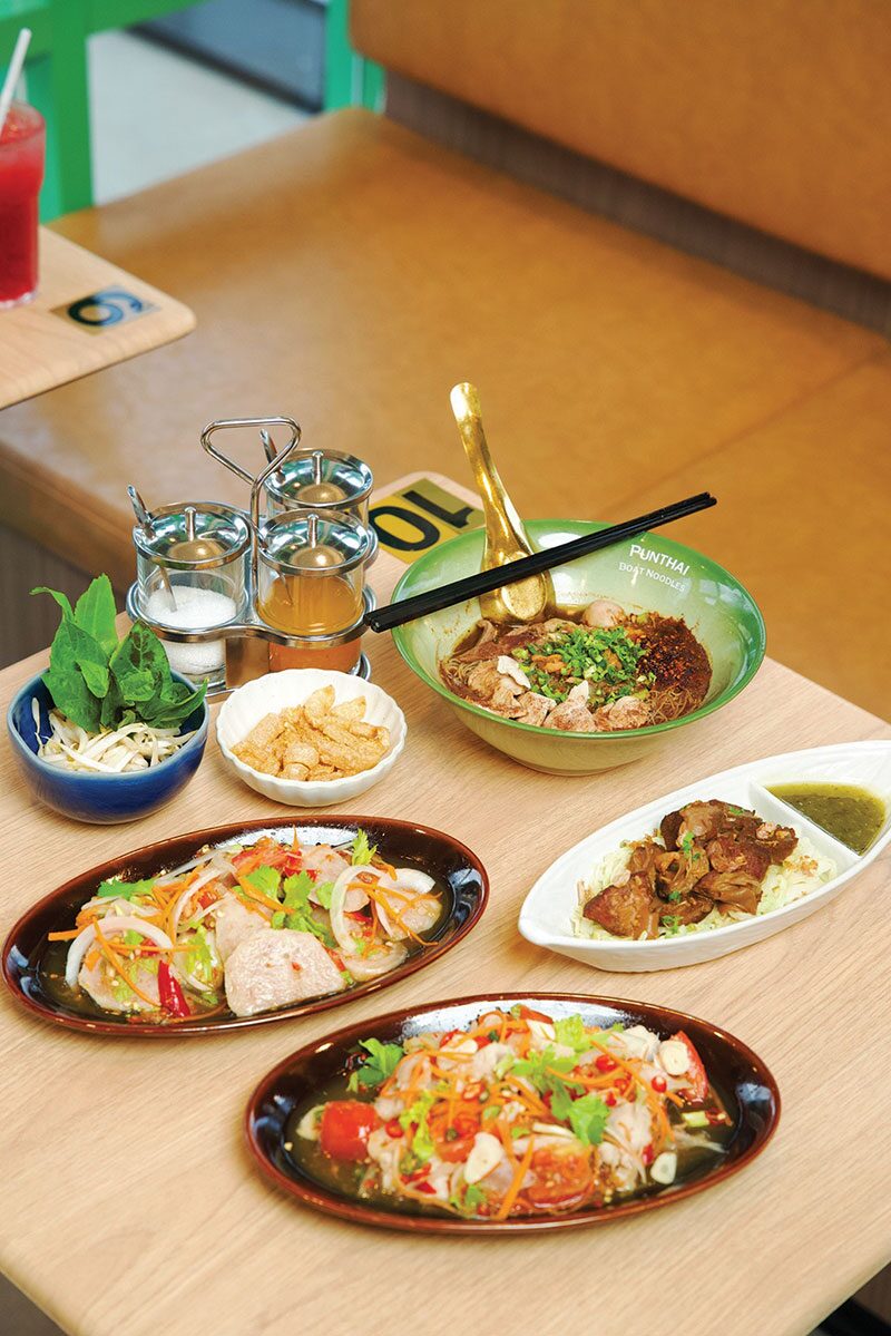 สวรรค์ในครัว - ก๋วยเตี๋ยวเรือพันธุ์ไทย รสเข้มจัดจ้านหอมน้ำซุป