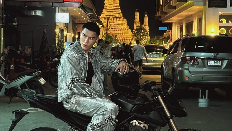 แจ็ค ไททัส