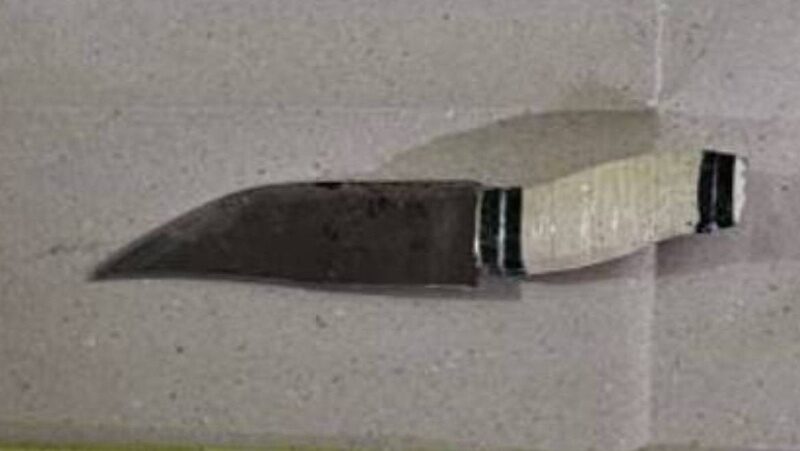 อาวุธมีด ปลิดชีพเจ้าหนี้