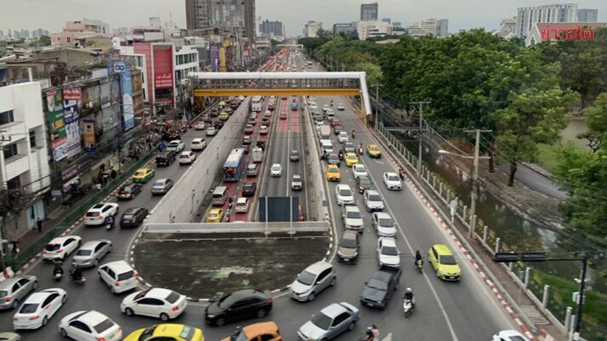 ภาพประกอบข่าว: พิพัฒน์ ยืนยันชัด! คจร.ยังไม่มีมติเก็บค่าผ่านทาง 30 บาท ปมอุโมงค์เกษตรยกระดับ