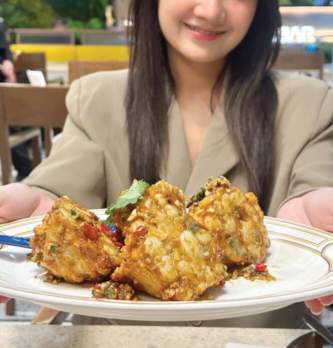 หลุยส์วาณิชย์ อร่อยยกเกรด ร้านตึกแถวขึ้นห้างพรีเมียม