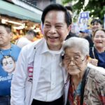 พีระพันธุ์ ลุยตลาดห้วยขวาง-ดินแดง ชูคนละครึ่งปลอดภาษี กระตุ้นเศรษฐกิจ ย้ำ ทำงานจริง-ไร้ซื้อเสียง