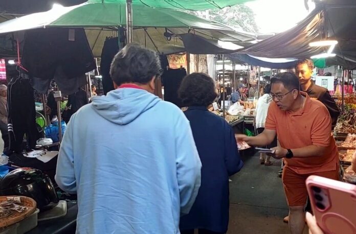 วิโรจน์ 
