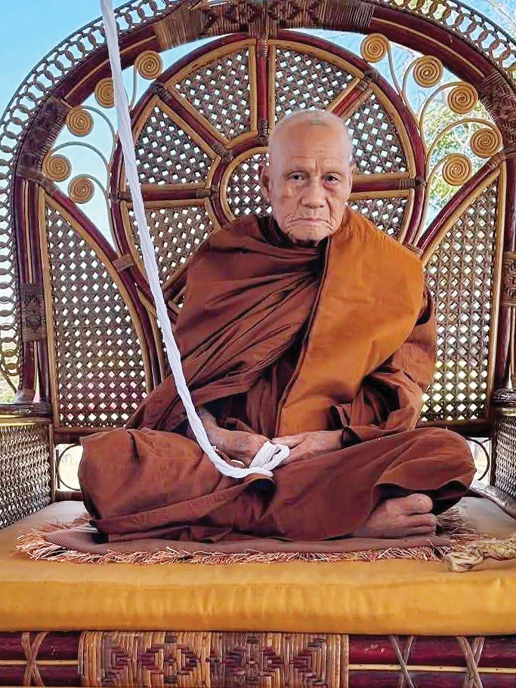 ข่าวสดพระเครื่อง-ล็อกเกตเจ้าพ่อศรีนครเตา สมทบทุนสร้างประตูศาล