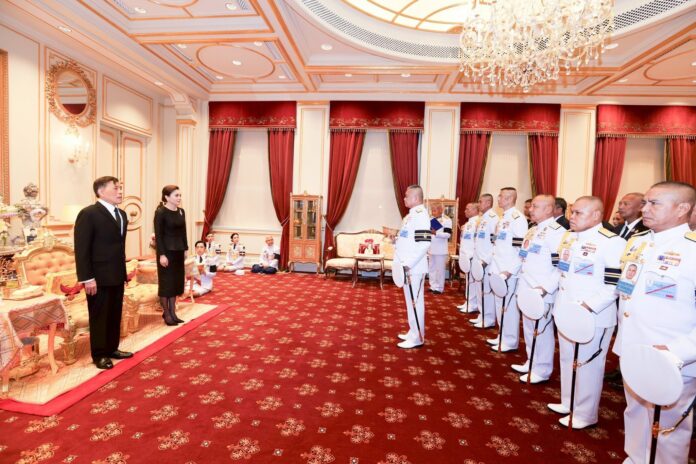 พระราชินี พระราชทานเงินซีเกมส์คืนสมาคมเรือใบพัฒนานักกีฬา