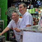 ตลาดดินแดงแตก 'อภิสิทธิ์' นำทีม หาเสียง ช่วย 'ศิริภา อินทรวิเชียร' ชาวบ้านให้กำลังใจ