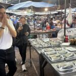 ตลาดดินแดงแตก 'อภิสิทธิ์' นำทีม หาเสียง ช่วย 'ศิริภา อินทรวิเชียร' ชาวบ้านให้กำลังใจ