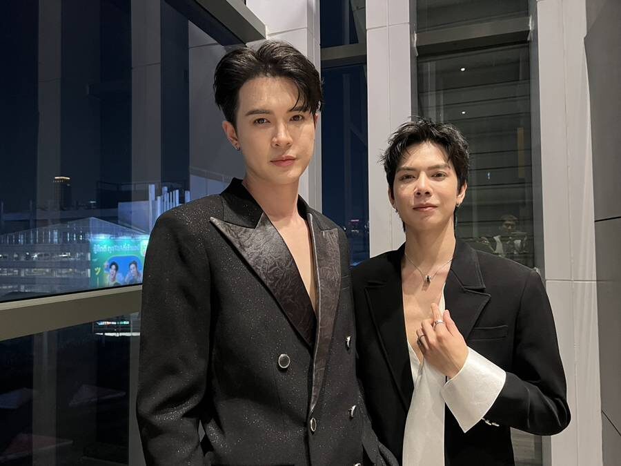 ‘บิลลี่-เบ้บ’ เผยสถานการณ์ค่าย IDOL FACTORY
