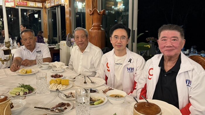 ยศชนัน พินิจ