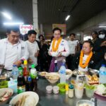 ยศชนัน ไหว้ 'หลวงพ่อพระใส' เจ้าอาวาสอวยพร ขอให้โชคดี วอนขอ สส.พท. 3 เขต เหมายกจังหวัด
