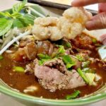 ก๋วยเตี๋ยวเนื้อตลาดชลประทาน เต้าหู้ยี้ฉ่ำ-เอ็นแก้วเปื่อยนุ่ม