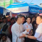 'อนุทิน' ลุยกรุงเก่า หาเสียง ชน 'ธนาธร' กลางตลาดเจ้าพรหม ชาวบ้านหนุน-เชียร์ คัมแบ็ก