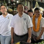 'อนุทิน' ลุยกรุงเก่า หาเสียง ชน 'ธนาธร' กลางตลาดเจ้าพรหม ชาวบ้านหนุน-เชียร์ คัมแบ็ก