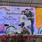 สวนสัตว์เปิดเขาเขียว จัดใหญ่ ฉลอง วันเด็กแห่งชาติ แห่ชม ไดโนเสาร์-ซุปตาร์หมูเด้ง
