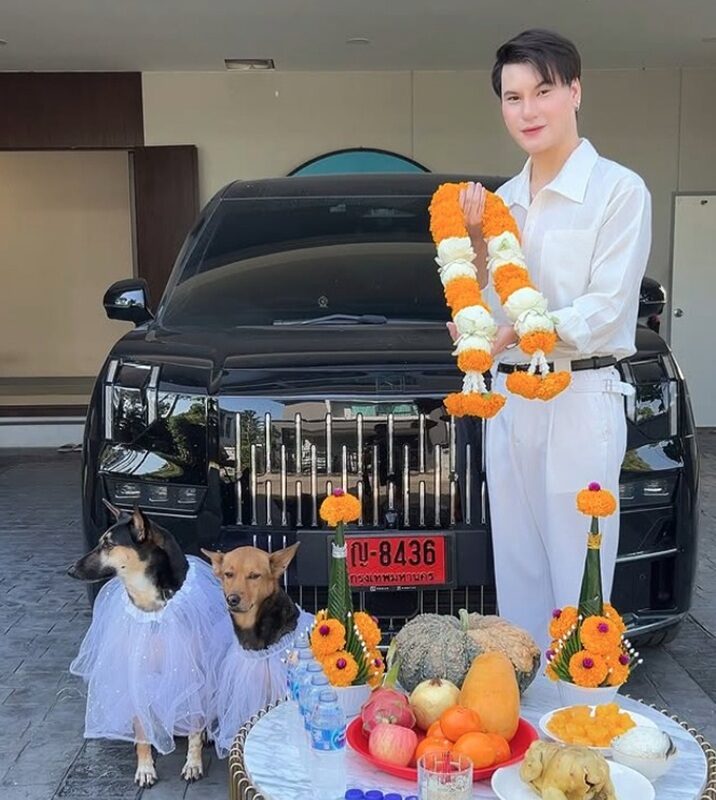 บูม หมูทะ ให้รางวัลชีวิต รับปีใหม่ 2569 