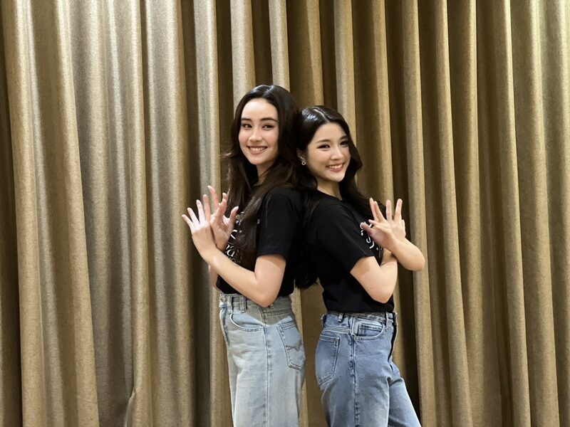 “จินนี่-เจน่า” แฟนคอนคู่ครั้งแรก