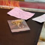 ราคาทองคำ ทะลุ 8 หมื่น ชาวบ้านแห่นำทองรูปพรรณ ขาย-จำนำ ร้านทองเร่งสำรองเงิน 8 หลัก