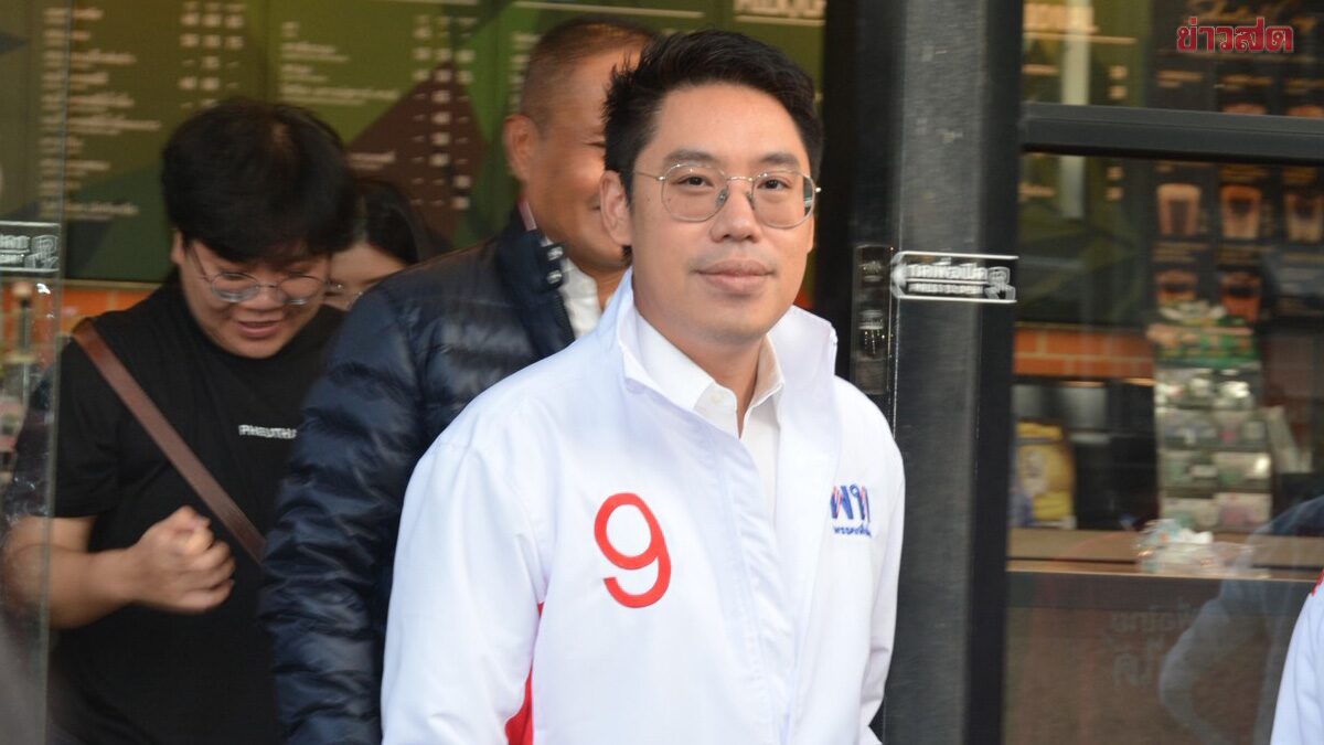 Rawit Monitors Pheu Thai Party List Candidates, Promotes ODOS Scholarship to Expand Educational Opportunities for Thai Children